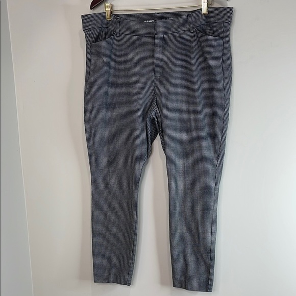 Old Navy Hi-Rise Pixie Skinny Houndstooth Dress Pants SecretSmooth Pockets 18P - Picture 2 of 10